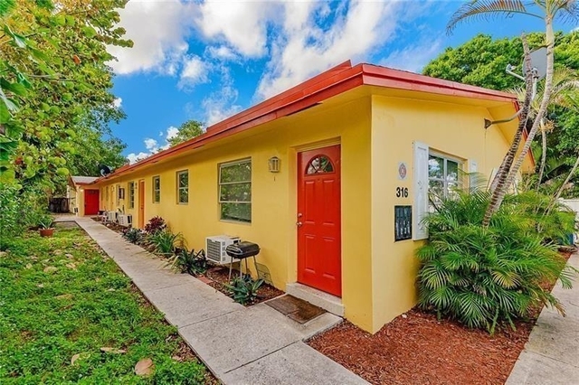 316 Sw 15th Street - Photo 1