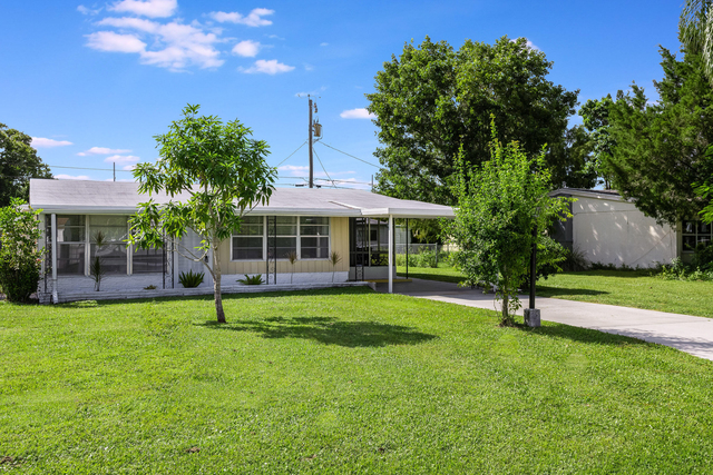 1461 5th Avenue - Photo 1