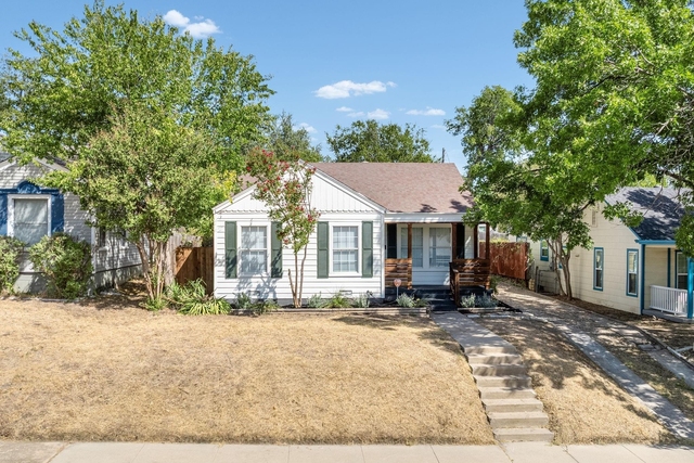 3824 Collinwood Avenue - Photo 1
