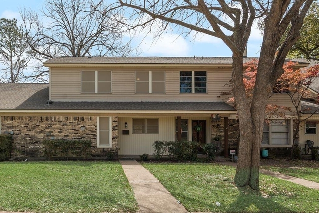 4816 Redwood Drive - Photo 1
