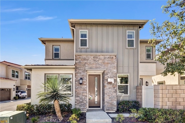 255 Siena - Photo 1