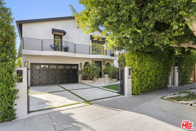 459 N Croft Avenue - Photo 1