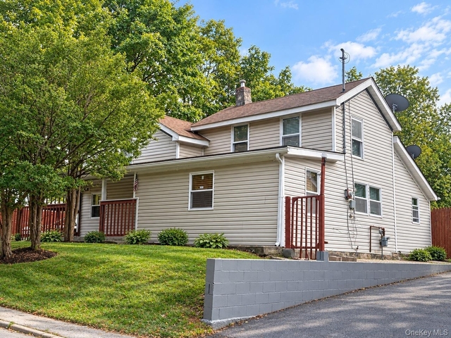 74 Genung Street - Photo 1