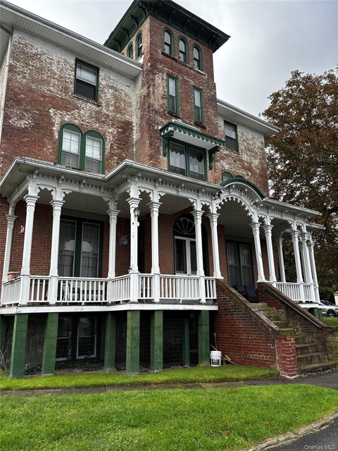 24 Grandview Avenue - Photo 1