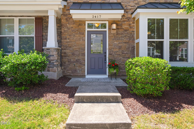 2417 Historic Circle - Photo 1