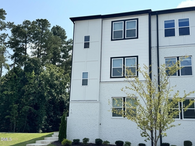 434 Sustainable Way - Photo 1