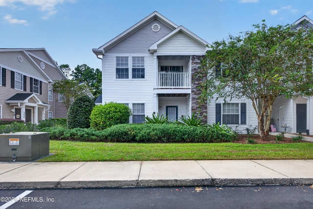 575 Oakleaf Plantation Parkway - Photo 1