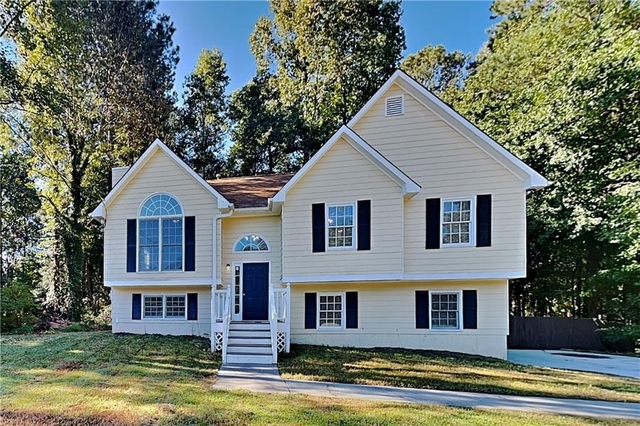 145 Loxley Court - Photo 1