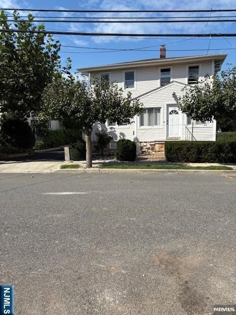 1149 Inwood - Photo 1