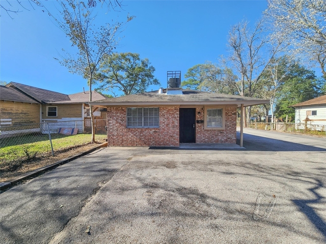 8312 Lavender Street - Photo 1
