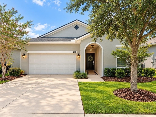 257 Summershore Drive - Photo 1