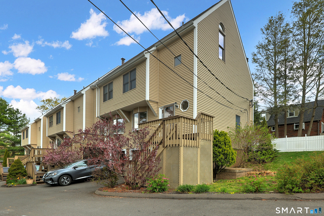 7 De Marchis Drive - Photo 1