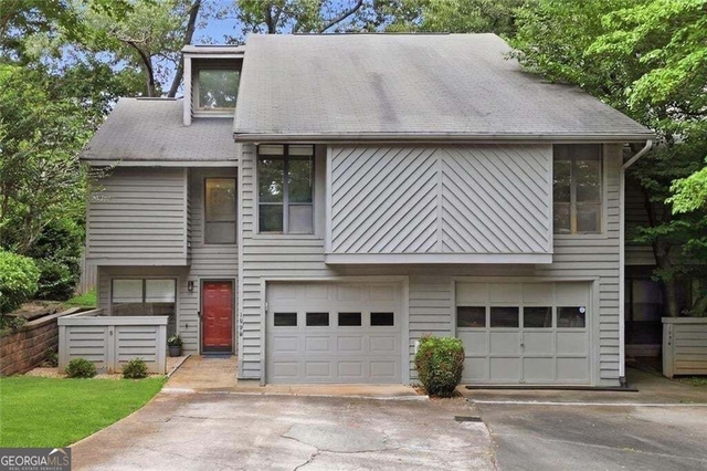 1098 Creatwood Place Se - Photo 1