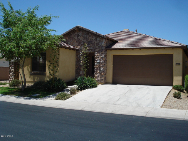 320 W Wisteria Place - Photo 1