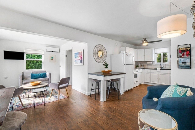 412 Ne 7th Avenue - Photo 1