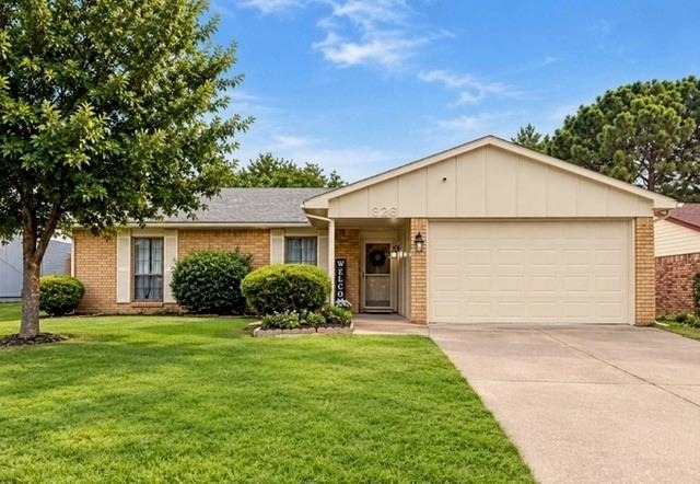226 Hardwood Trail - Photo 1