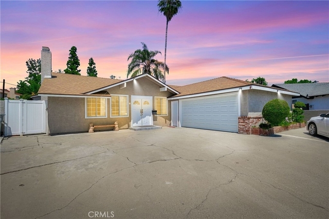 344 S Frankfurt Avenue - Photo 1