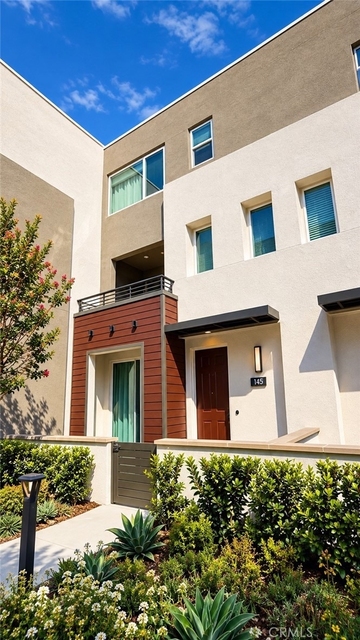 605 S Lyon Street - Photo 1
