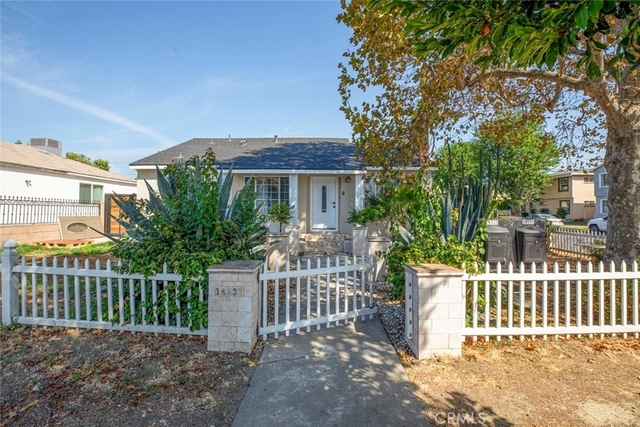 14537 Wyandotte - Photo 1