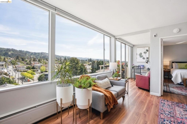 2550 Dana St - Photo 1