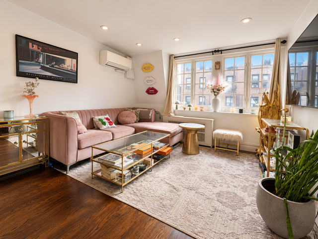 102 Greenwich Avenue - Photo 1