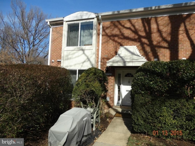 3722 Persimmon Circle - Photo 1