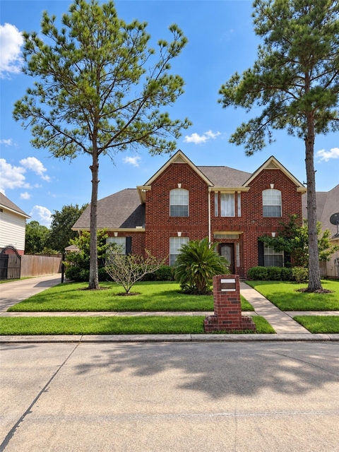 14715 Wynbourn Way - Photo 1
