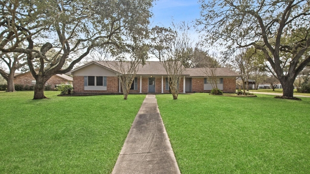 515 Fairdale Street - Photo 1
