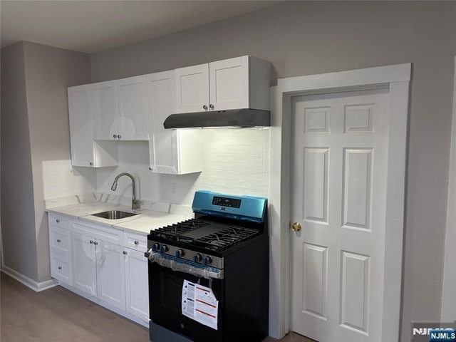 220 Palisade - Photo 1