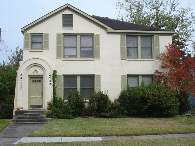2411 Truxillo Street - Photo 1