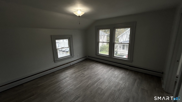 21 Avery Street - Photo 1