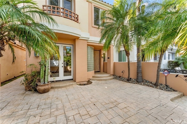 609 21st - Photo 1