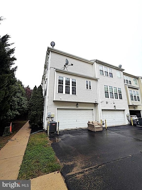 13512 Stargazer Terrace - Photo 1
