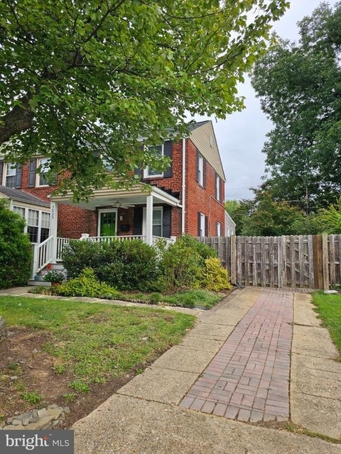 5925 Monticello Road - Photo 1