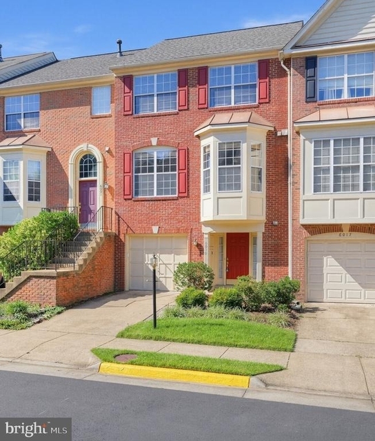 6019 Katelyn Court - Photo 1