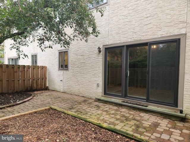 51 Woodmont Drive - Photo 1