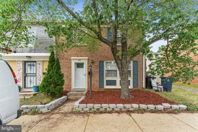 1419 Potomac Heights Drive - Photo 1