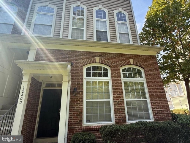 12400 Rollys Avenue - Photo 1