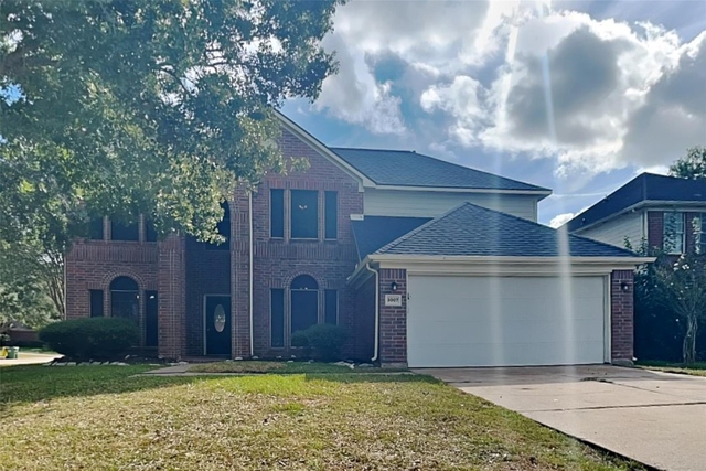 3007 Davey Oaks Street - Photo 1