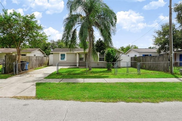 7606 Alvina Street - Photo 1