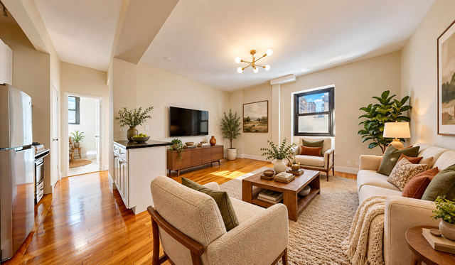 1125 Lexington Avenue - Photo 1