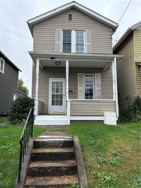 1554 2nd Street - Photo 1