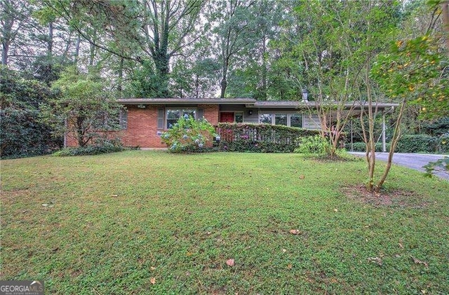 1990 Glenroy Place Se - Photo 1