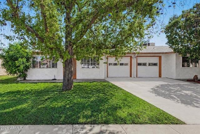10123 N 96th Avenue - Photo 1