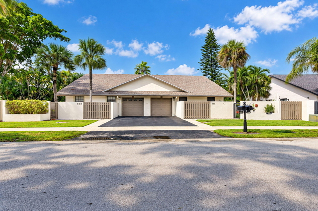 568 Sw 28th Avenue - Photo 1