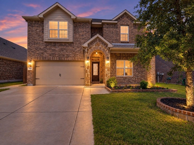 200 Mount Olive Avenue - Photo 1