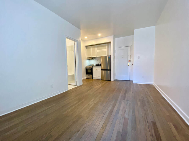 343 W 21st Street - Photo 1