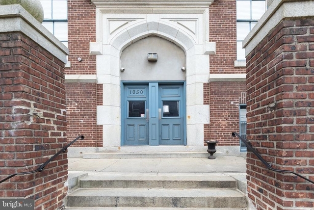 1050 E Montgomery Avenue - Photo 1