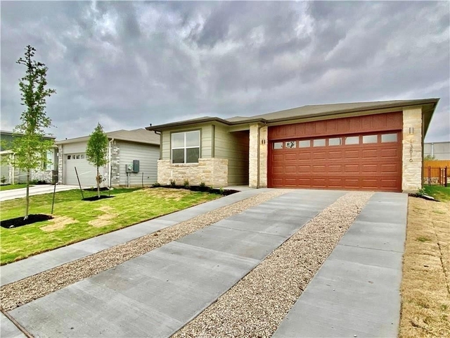 13816 Lubeck Dr - Photo 1