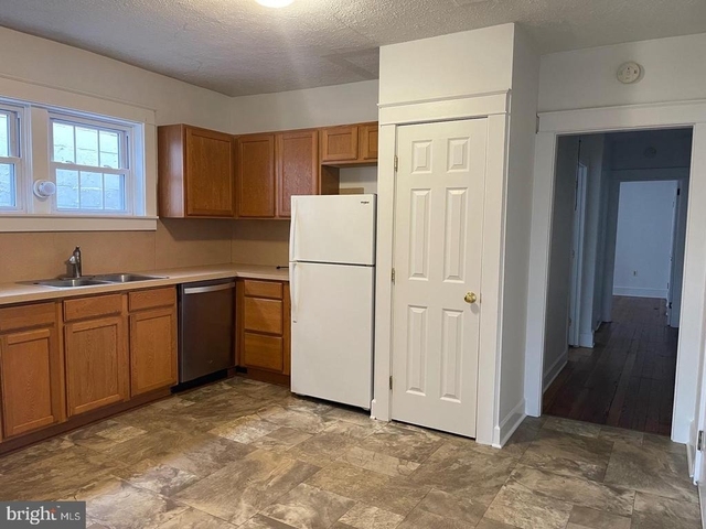 32 E State Street - Photo 1